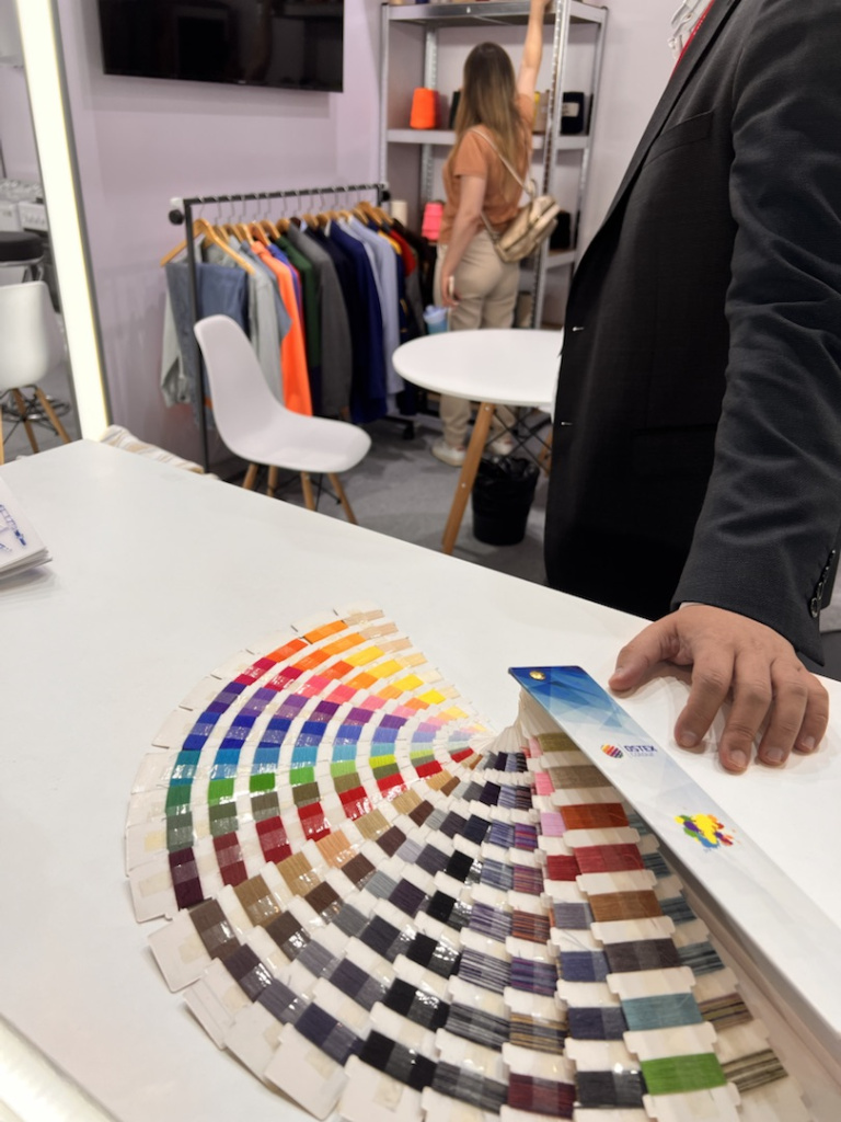 IMG_1204.jpg IMG_1204.jpg